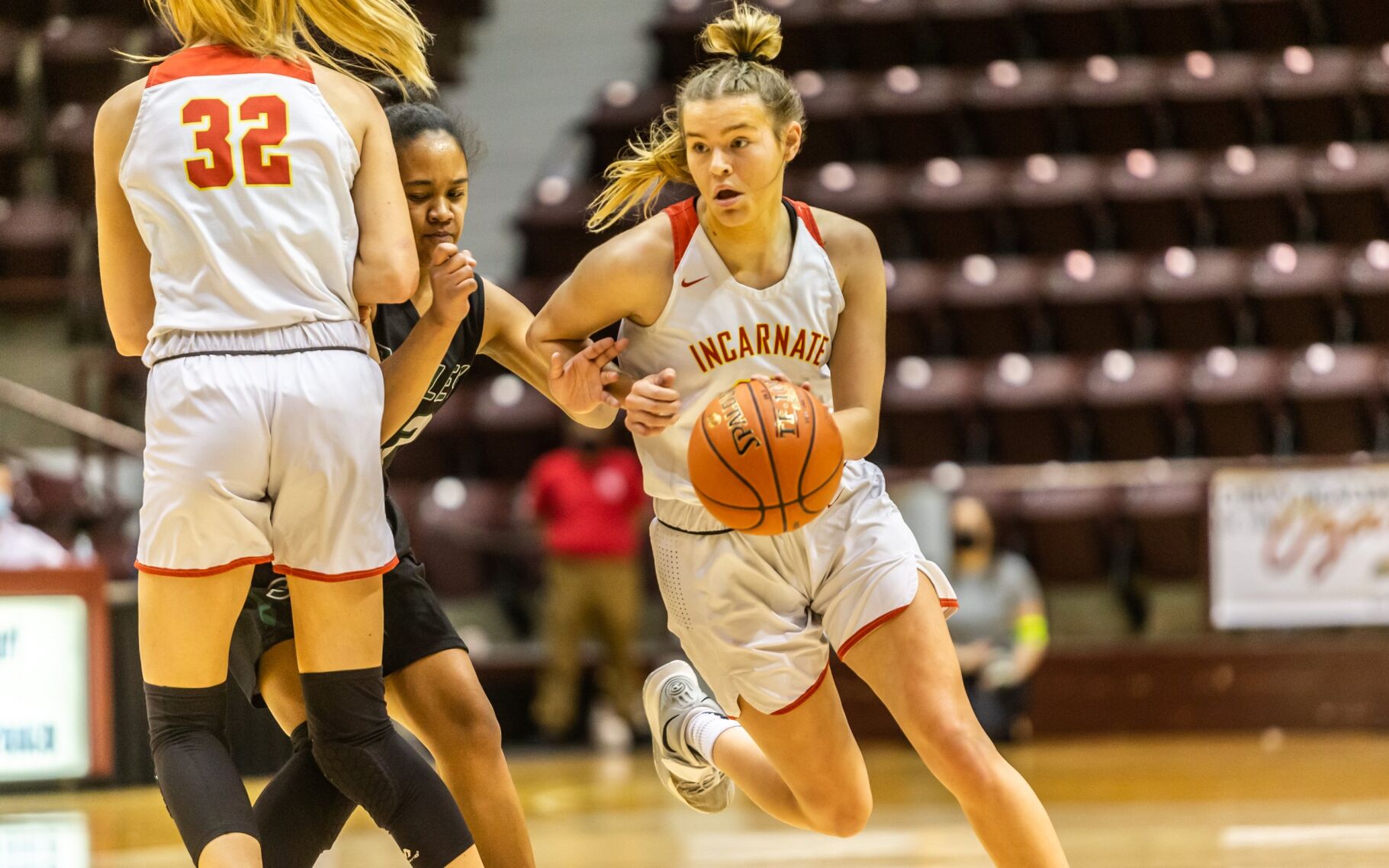 Incarnate Word vs. Staley basketball